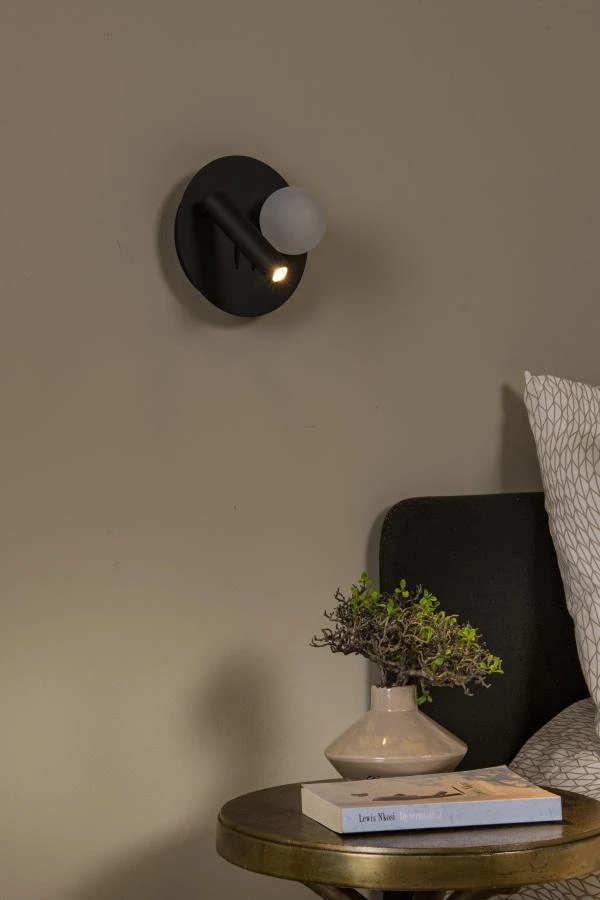 Lucide MATIZ - Bedside lamp / Wall light - Ø 16,5 cm - LED - 3000K - With USB charging point - Black - atmosphere 3